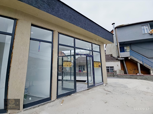 Sultanbeyli Necip Fazıl Antalya Caddesinde 150 m2 Kiralık Dükkan - Görsel 8