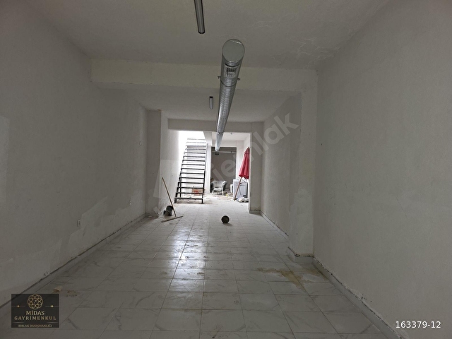 Sultanbeyli Necip Fazıl Antalya Caddesinde 150 m2 Kiralık Dükkan - Görsel 10