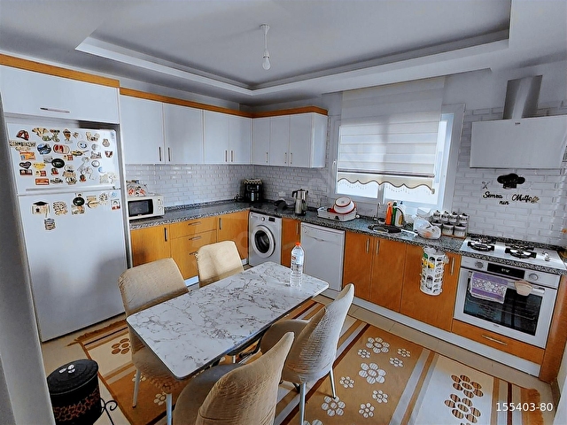 UĞUR EMLAKTAN TAPU CADDESİNDE SATILIK BÜYÜK GENİŞ 3+1 DAİRE - Görsel 3