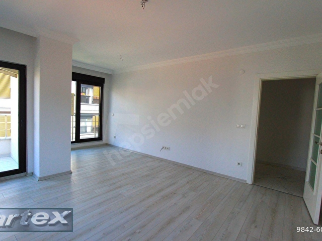 ARTEXden 63 MEVKİDE 8 YILLIK 3+1 ÖN CEPHE 2. KAT MİNİBÜSE YAKIN - Görsel 4