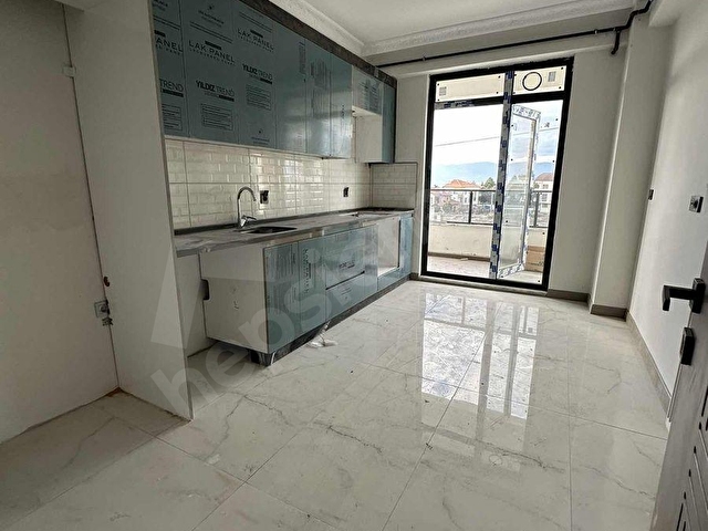 DEMET EMLAKTAN ATATÜRK MAHALLESİN SATILIK 3+1 SIFIR LÜKS DAİRE - Görsel 5