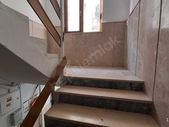 ÇİÇEKLİDE EMSALSİZ ORTA KAT BAĞIMSIZ 135m2 FULLL YAPILI DAİRE - Görsel 21