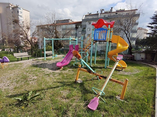 MERCANLARDAN SERHATDA SİTE İÇİNDE 3+1 SATILIK DAİRE - Görsel 22