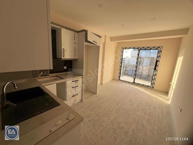 Davutlar Merkezde Ön Cephe Asansörlü Kiralık 1+1 - Görsel 19
