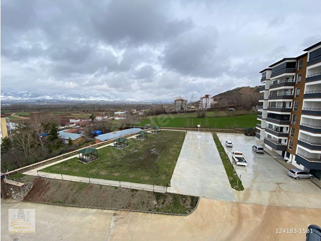TOKAT PAZARDA SIFIR BİNADA GENİŞ 3+1 SATILIK DAİRE - Görsel 12