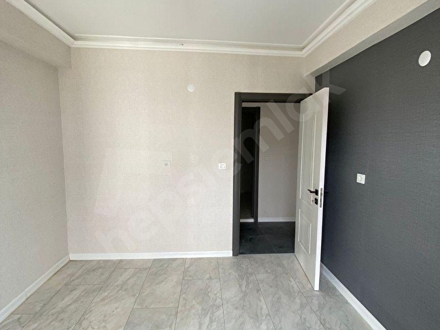 TOKAT PAZARDA SIFIR BİNADA GENİŞ 3+1 SATILIK DAİRE - Görsel 16