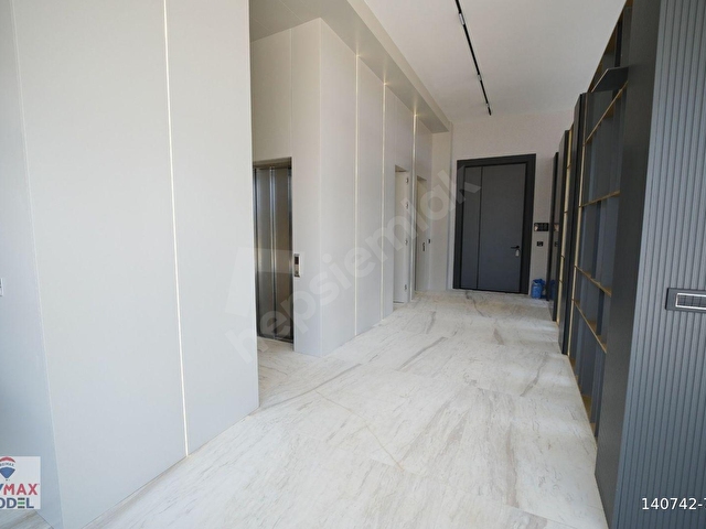 REMAX MODEL DEN ŞİRİNKÖY ÖZEL KONSEPT LÜKS 6+1 TRİPLEKS VİLLA - Görsel 20