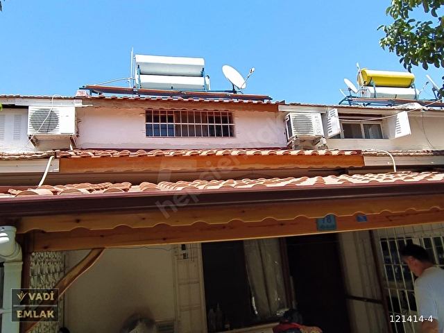 Kusadasi Davutlar Sahilinde Denize 500 Metre 1 1 Satilik Yazlik 121414 4 Hurriyet Emlak