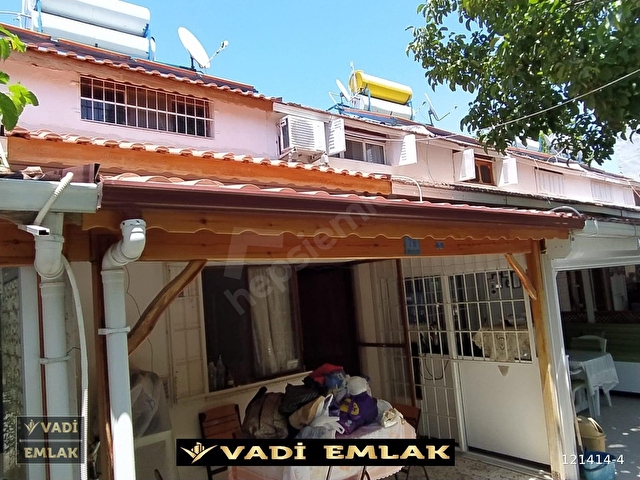 Kusadasi Davutlar Sahilinde Denize 500 Metre 1 1 Satilik Yazlik 121414 4 Hurriyet Emlak