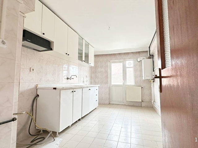 FIRSAT!MEHMET ALİ ALTUN CD. 4+1 ÖN CEPHE 170m² MANZARALI DUBLEKS - Görsel 4