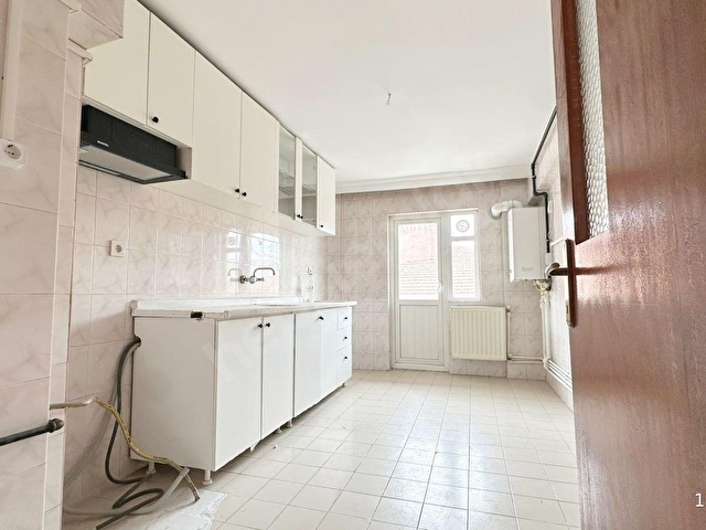 FIRSAT!MEHMET ALİ ALTUN CD. 4+1 ÖN CEPHE 170m² MANZARALI DUBLEKS - Görsel 3
