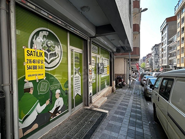 Atakent Güleryüz Sokakta Satılık 155m2 Dükkan - Görsel 2
