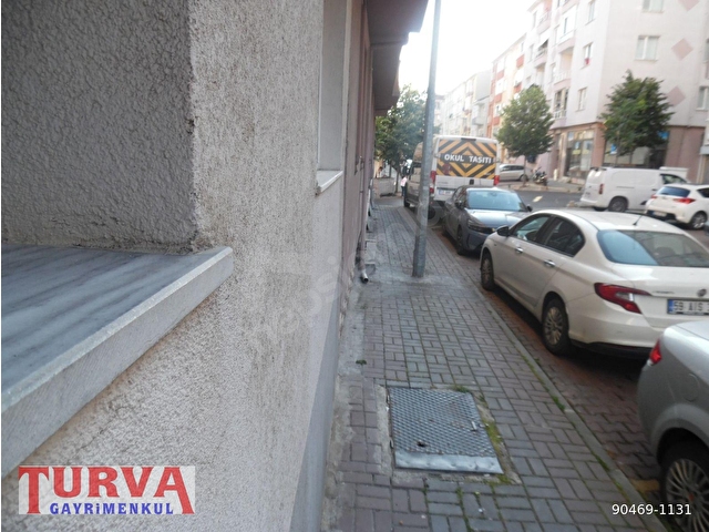 ÇORLUDA GİRİŞ KATTA TERS DUBLEKS SATILIK DAİRE - Görsel 7