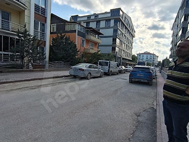 KAYA EMLAKTAN SATİLİK DAİRE BAHÇELİ EVLER MAHALLESİ 3+1 - Görsel 14