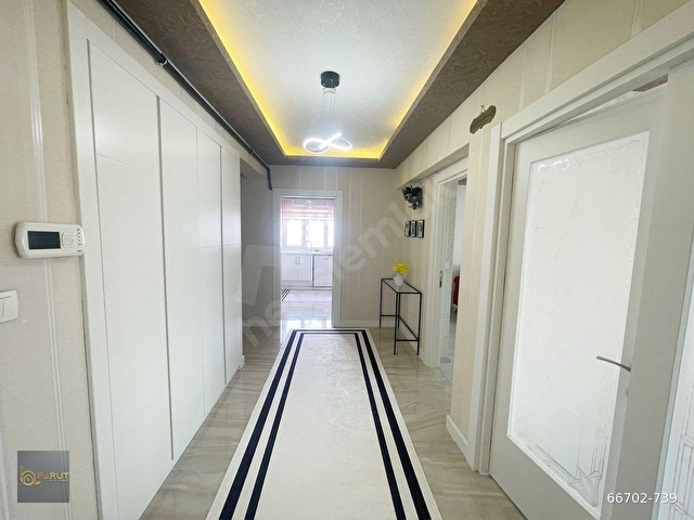 BARUT EMLAKTAN CADDE ÜZERİ 3 CEPHELİ 195 M2 4+1 DAİRE 10. KAT - Görsel 22