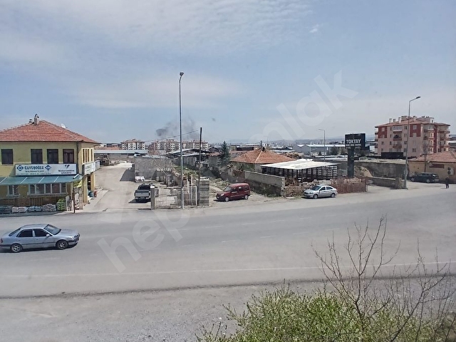 ARGINCIK CENGİZ TOPELDE CADDE ÜZERİ 3+1 KAÇMAZ FIRSAT - Görsel 22