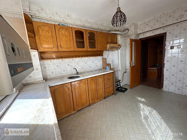 ERGENEKON MAH.TEPEKULE PARKI YAKINI KATTA ACİL 3+1 SATILIK DAİRE - Görsel 4