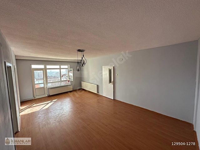 ERGENEKON MAH.TEPEKULE PARKI YAKINI KATTA ACİL 3+1 SATILIK DAİRE - Görsel 17