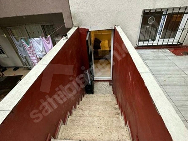 KOCAMUSTAFAPAŞA DA 9 YILLIK BİNADAN SATILIK 2+1 BAHÇE KATI DAİRE - Görsel 17