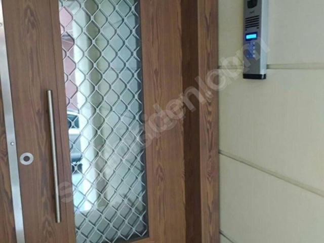 KOCAMUSTAFAPAŞA DA 9 YILLIK BİNADAN SATILIK 2+1 BAHÇE KATI DAİRE - Görsel 19