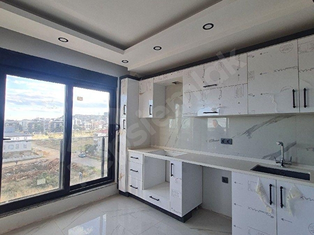 Sıfır Asansörlü 3+1,2. Kat Fevzi Cakmak ta Doğu Güney Ön Cepheli 125m2 Daire - Görsel 2