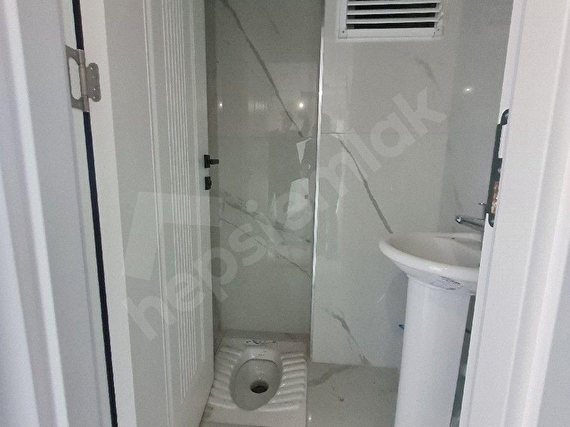 Sıfır Asansörlü 3+1,2. Kat Fevzi Cakmak ta Doğu Güney Ön Cepheli 125m2 Daire - Görsel 25