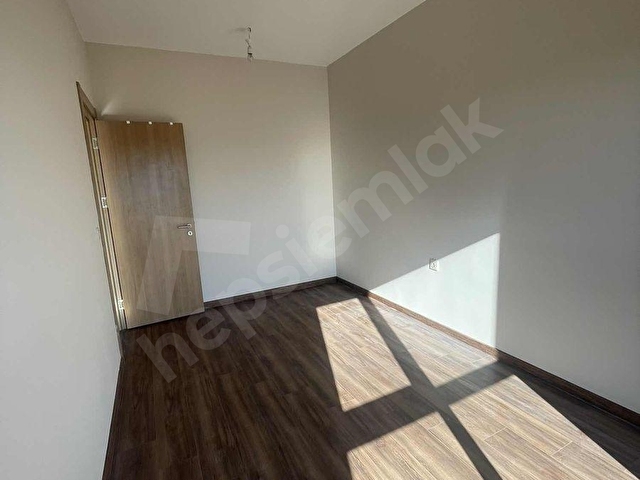 NEF ÇEKMEKÖY ORMANTEPEde 2+1 LOFT YÜKSEK TAVAN KİRALIK DAİRE - Görsel 10