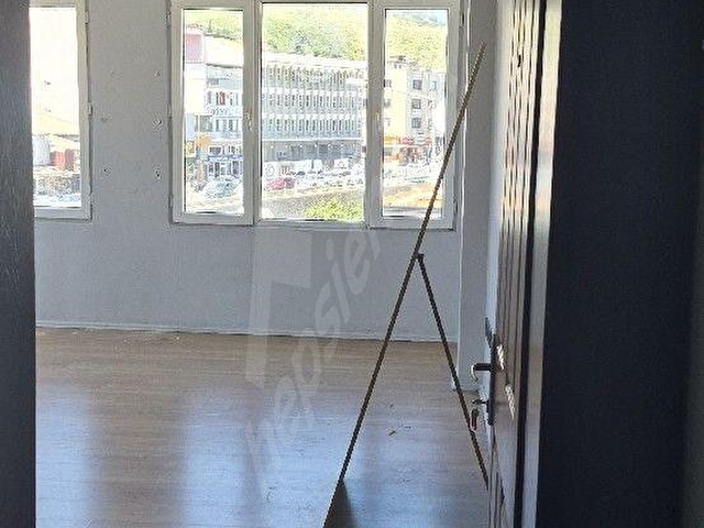 KİRALIK OFİS İSTASYON CADDESINDE - Görsel 4
