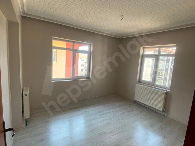 ŞENTEPE SOLDA 3+1 KİRALIK DAİRE - Görsel 10