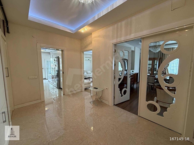 BAYKARDAN BATIKENTDE İÇİ FULL BAKIMLI GENİŞ 4+1 SATILIK DAİRE - Görsel 8