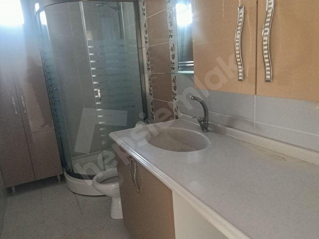 Örnekköy İmbatlıda Kiralık 3+1 Daire - Görsel 24