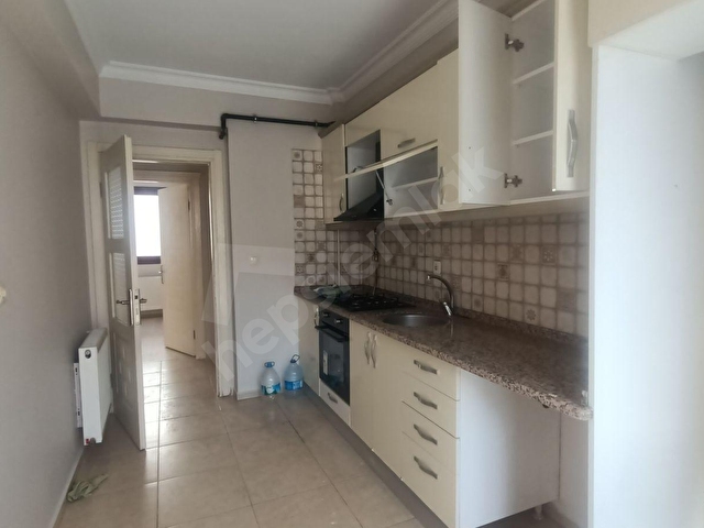 Örnekköy İmbatlıda Kiralık 3+1 Daire - Görsel 2