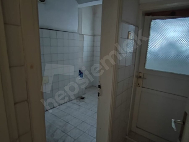 CANİK ULUDAĞ MAH. 4 KATLI, 4 DAİRE, 2 DÜKKAN SATILIK BİNA - Görsel 8