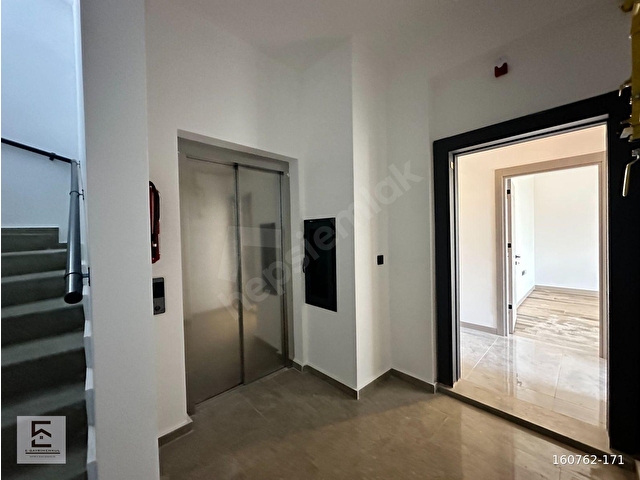 E GAYRİMENKULDEN ÇAMLICADA 2+1 112 M2 PARK MANZARALI ULTRA LÜX DAİRE - Görsel 13
