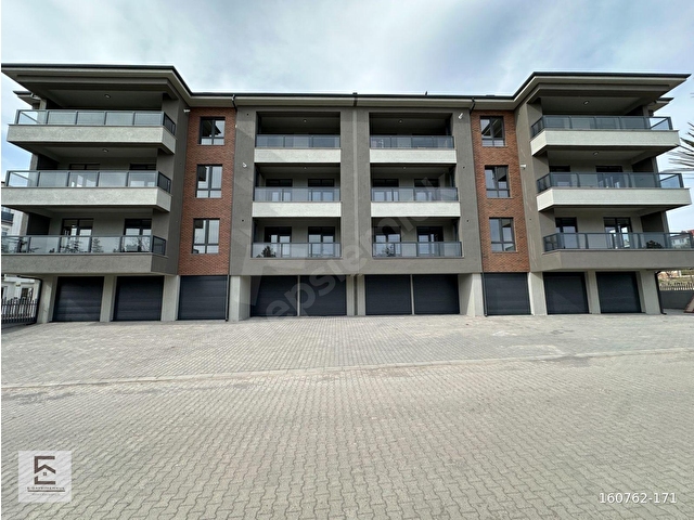 E GAYRİMENKULDEN ÇAMLICADA 2+1 112 M2 PARK MANZARALI ULTRA LÜX DAİRE - Görsel 2