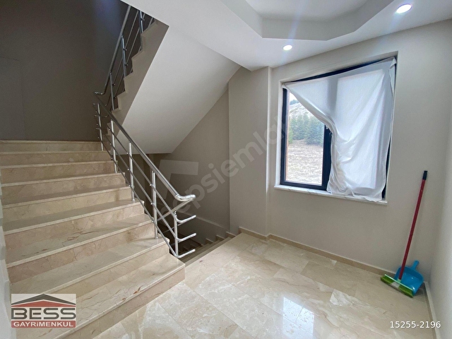 BESSDEN KARABAYIRDA DOĞA MANZARALI SATILIK 6+2 VİLLA - Görsel 8