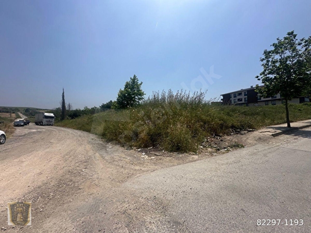 YALOVA MERKEZ SAFRAN MAHALLESİNDE 2 YOLA CEPHELİ 2460 m² TİCARİ+KONUT İMARLI - Görsel 4