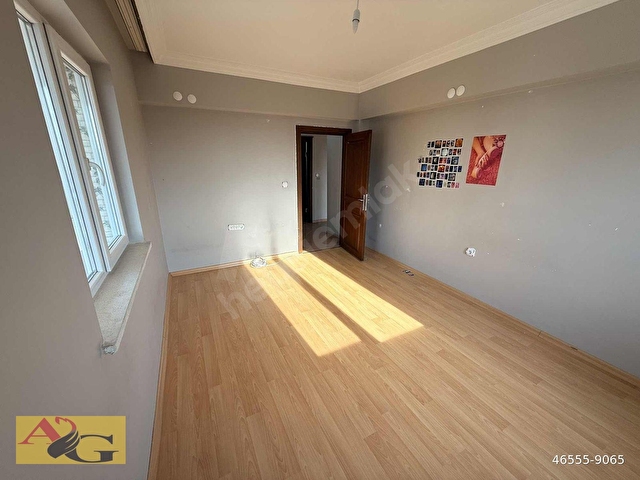ANADOLUDAN SİTEDE GENİŞ 4+1 KİLERLİ ÇİFT BANYOLU BAKIMLI - Görsel 21