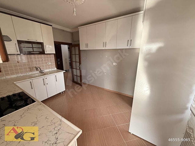 ANADOLUDAN SİTEDE GENİŞ 4+1 KİLERLİ ÇİFT BANYOLU BAKIMLI - Görsel 25