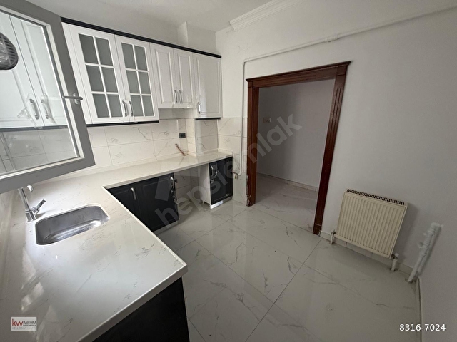 Bağlarbaşı Caddesinde Merkezde Full Yapılı Manzaralı Satılık 2+1 - Görsel 21