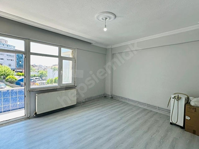 Seyrantepe Metrosuna 3 dk, doktor ve hemşireye uygun 2+1 Daire