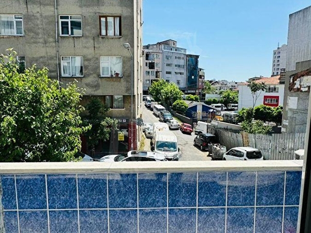 Seyrantepe Metrosuna 3 dk, doktor ve hemşireye uygun 2+1 Daire - Görsel 7