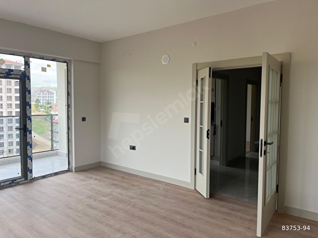 PURSAKLAR SARAYDA, SİTEDE 6. KAT 2+1, FUL YAPILI DAİRE - Görsel 3