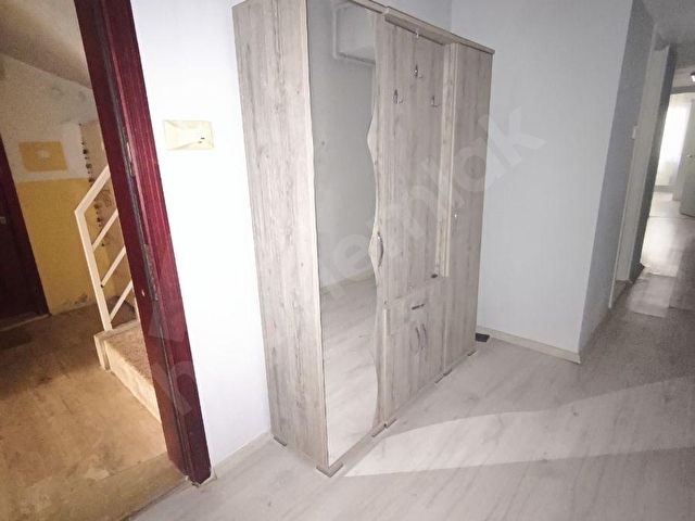 Karşıyaka Alaybey Kiralık 2+1 Daire - Görsel 12