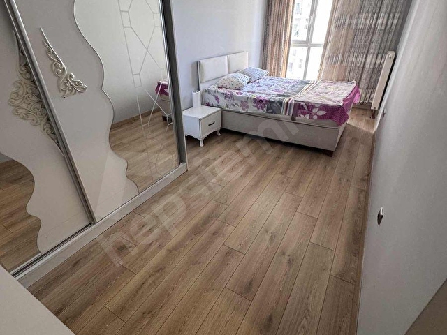 SİTE İÇERİSİNDE YATIRIMLIK GÖL MANZARALI DAİRE - Görsel 7