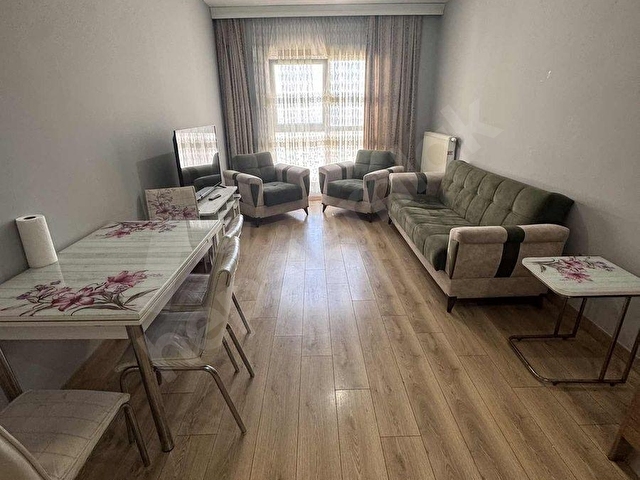 SİTE İÇERİSİNDE YATIRIMLIK GÖL MANZARALI DAİRE - Görsel 14