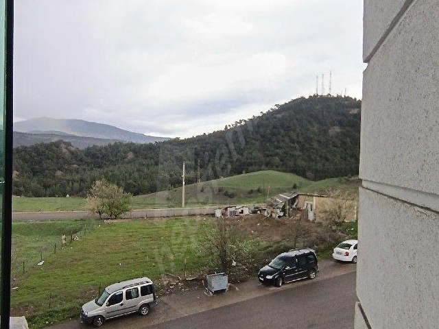 KARABÜK MAHALLESİ BAHÇELİEVLERDE ARA KAT 3+1 İSKANLI SATILIK DAİRE - Görsel 8