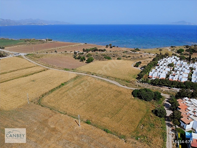 Datça merkezde denize 250 m %40 turizm imarlı 1.749 m² arsa - Görsel 7