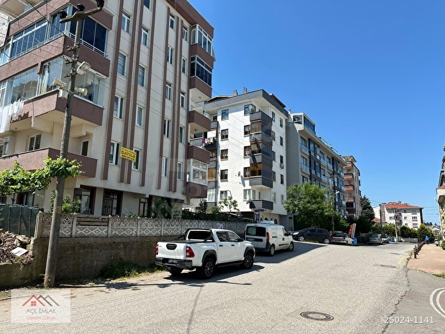 AKÇAKOCA OSMANİYEDE ÇINAR CADDESİ ÜSTÜ 2+1 DAİRE - Görsel 4