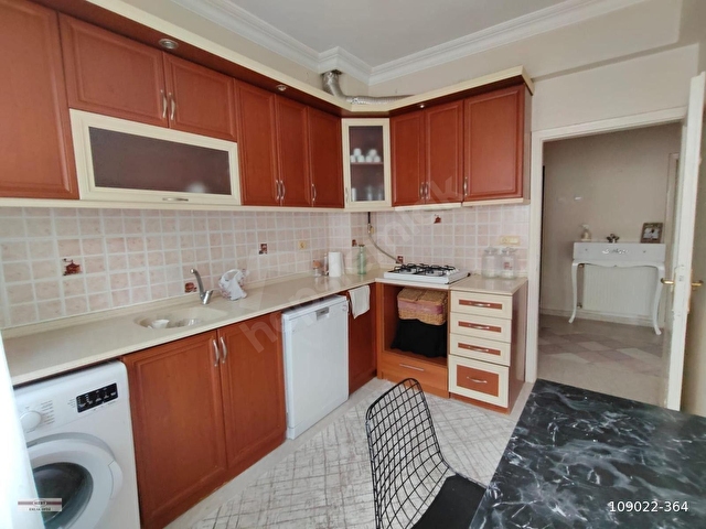 İLKADIM HÜRRİYET MAH.HAKKIBEY SOK. SATILIK 2+1 DAİRE - Görsel 10